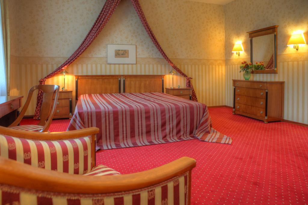 Solewerk Hotel Sachsischer Hof Μάινινγκεν Δωμάτιο φωτογραφία